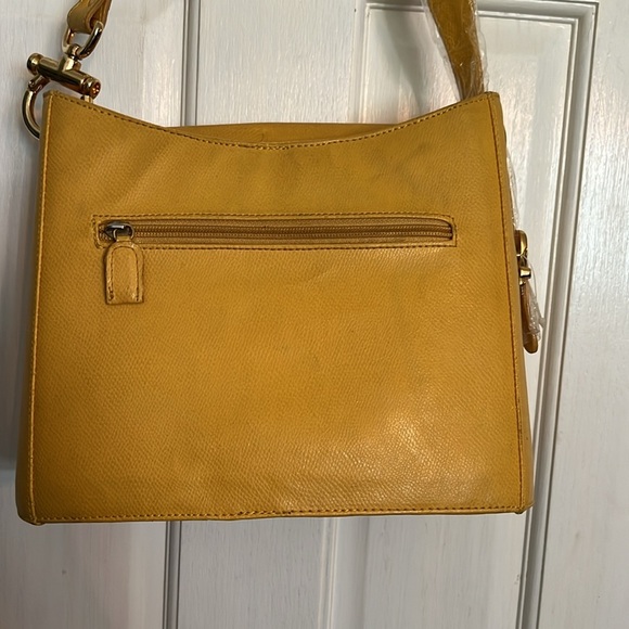 Laurence. C yellow shoulder bag NWOT - Picture 8 of 15